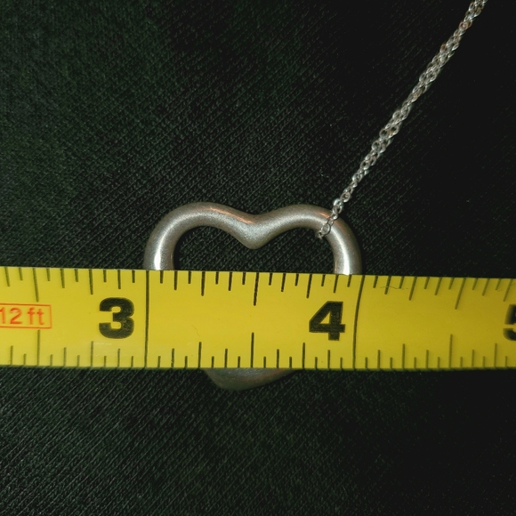 Tiffany & Co Elsa Peretti Open Heart collection Necklace - Picture 3 of 7
